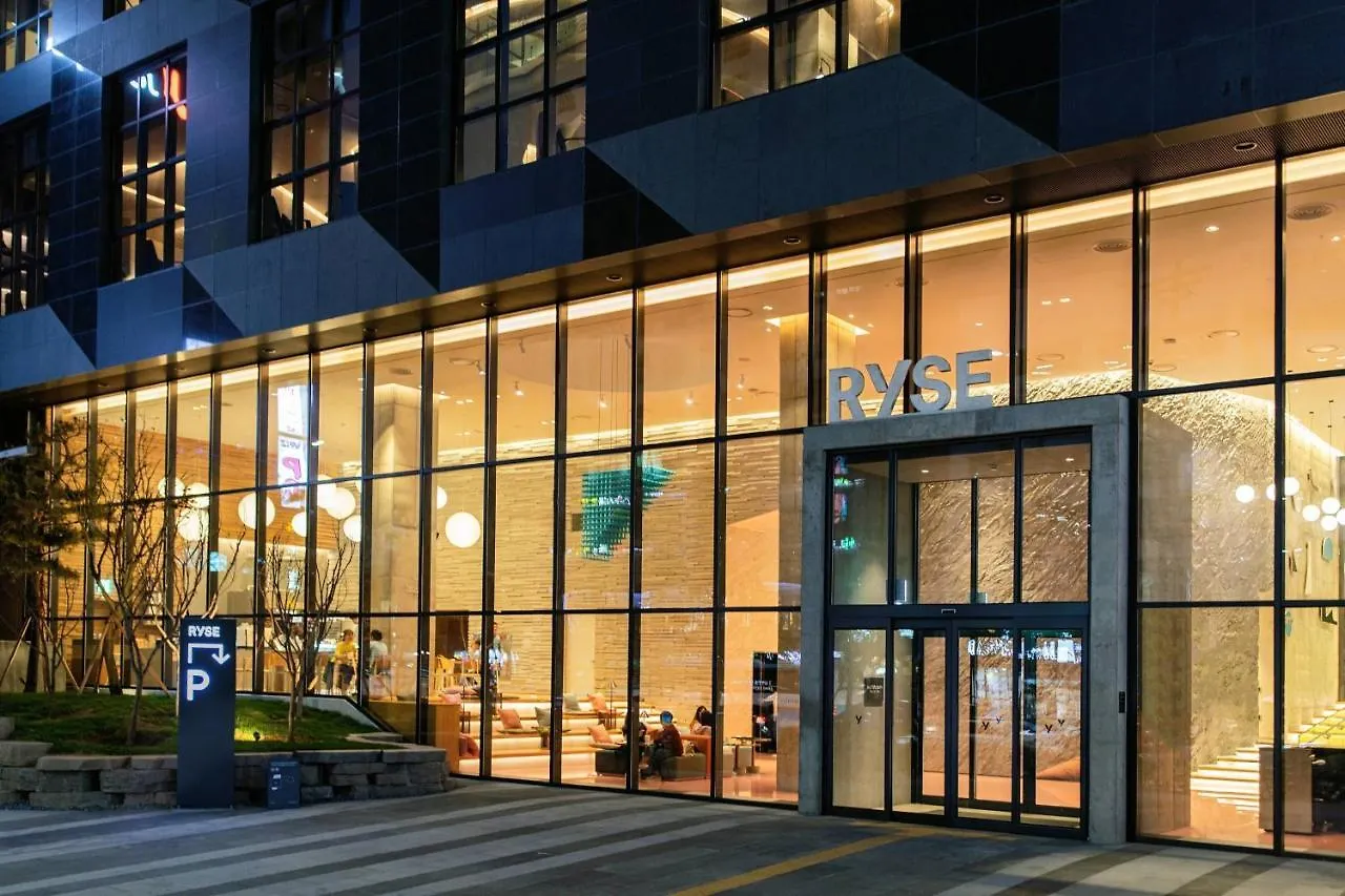 Ryse, Autograph Collection By Marriott Hotel Seoul 4*,  South Korea